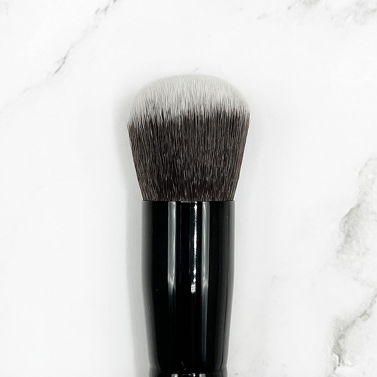 №26 ROUND KABUKI BRUSH